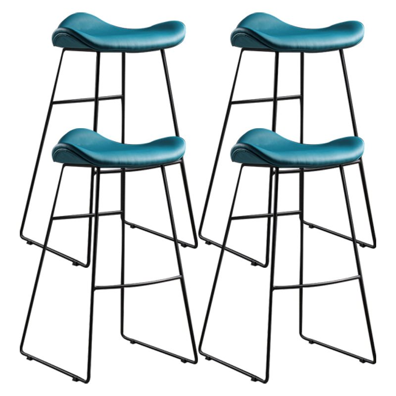 Upholstered 30" H Indoor Barstool Industrial Quilted Tall Stool with Footrest Blue Set of 4 Backless Clearhalo 'Bar Furniture' 'Bar Stools' 'bar_stools' 'furniture_bar_stools' 'Kitchen & Dining Furniture' 'kitchen&dining_furn' 'kitchen' 'kitchen_furn' Furniture' 4183295