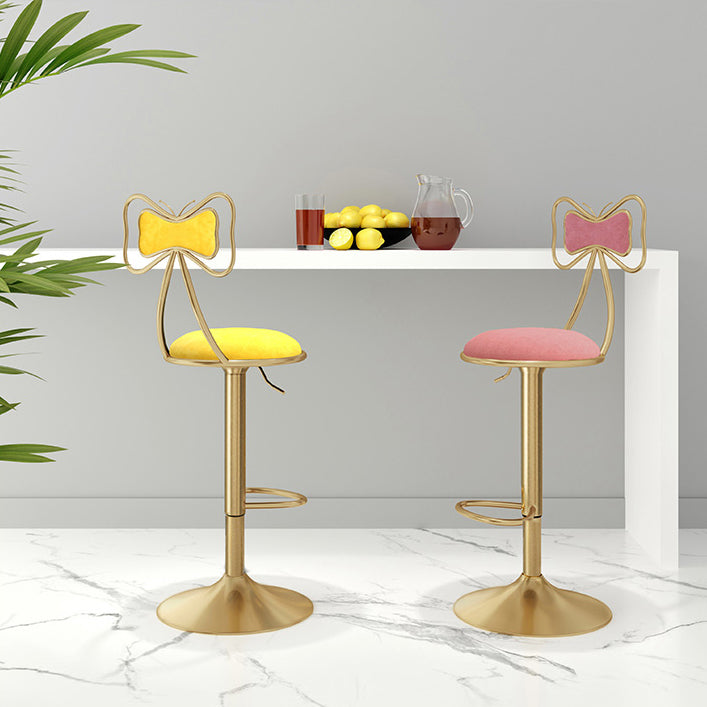Adjustable Glam Bar Stool Footrest Low Back Upholstered Indoor Counter Stool Clearhalo 'Bar Furniture' 'Bar Stools' 'bar_stools' 'furniture_bar_stools' 'Kitchen & Dining Furniture' 'kitchen&dining_furn' 'kitchen' 'kitchen_furn' Furniture' 4183625