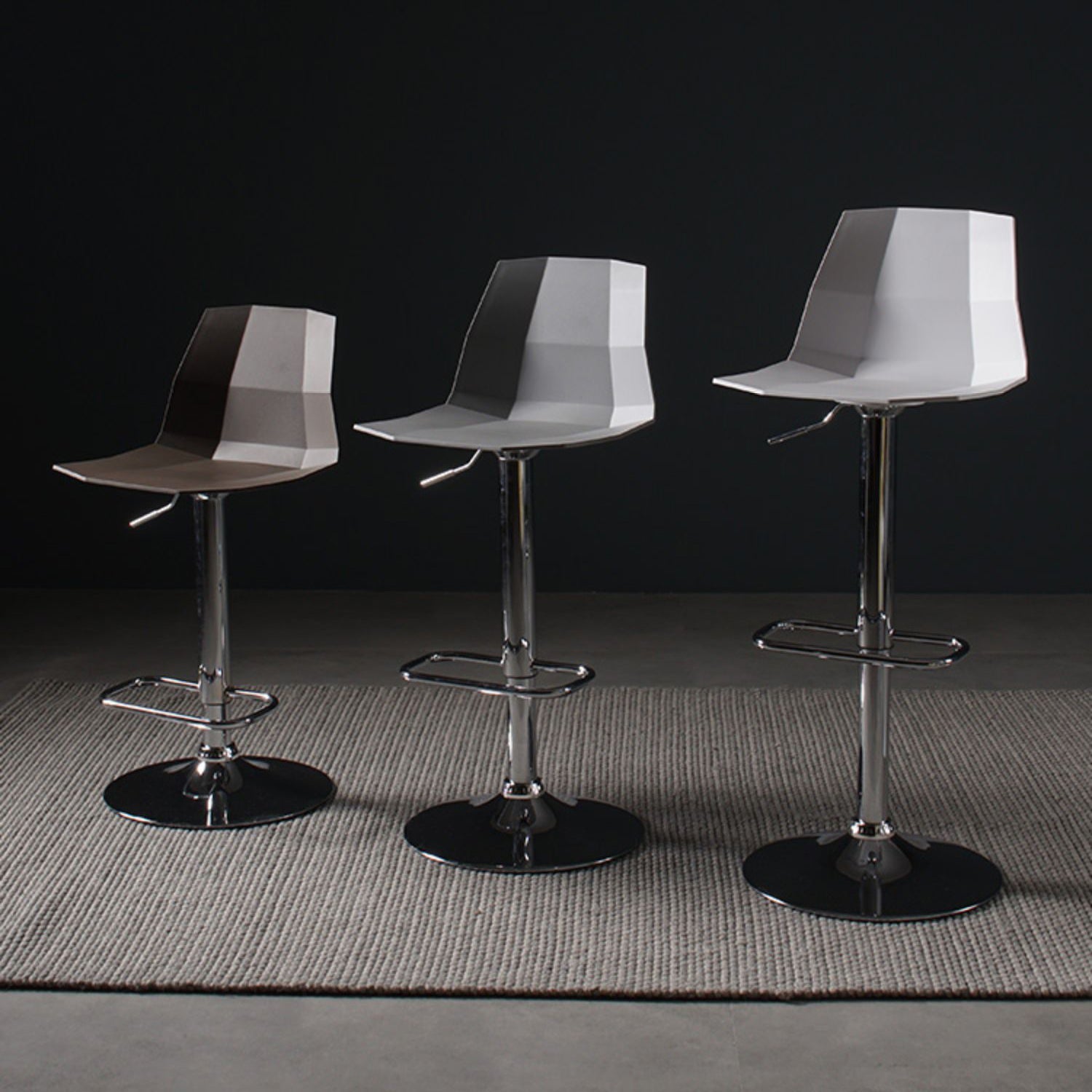 Modern Plastic Counter & Bar Stool Indoor Adjustable Height Footrest Stool Clearhalo 'Bar Furniture' 'Bar Stools' 'bar_stools' 'furniture_bar_stools' 'Kitchen & Dining Furniture' 'kitchen&dining_furn' 'kitchen' 'kitchen_furn' Furniture' 4183871