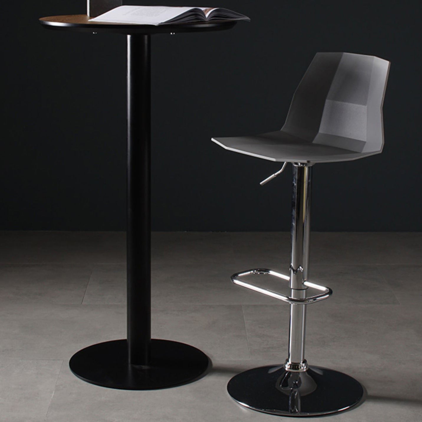 Modern Plastic Counter & Bar Stool Indoor Adjustable Height Footrest Stool Clearhalo 'Bar Furniture' 'Bar Stools' 'bar_stools' 'furniture_bar_stools' 'Kitchen & Dining Furniture' 'kitchen&dining_furn' 'kitchen' 'kitchen_furn' Furniture' 4183872
