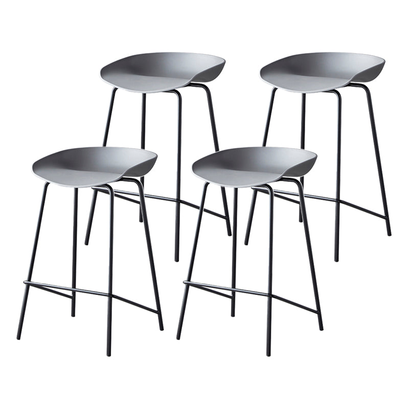 Modern Bar Stool Armless Plastic Indoor Barstool with Footrest Steel Base Grey 4 Piece Set Counter Stool(26"H) Clearhalo 'Bar Furniture' 'Bar Stools' 'bar_stools' 'furn' 'furn_bar_stools' 'furniture_bar_stools' 'Kitchen & Dining Furniture' 'kitchen&dining_furn' 'kitchen' 'kitchen_furn' Furniture' 4184059
