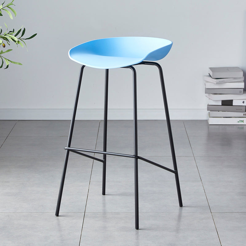 Modern Bar Stool Armless Plastic Indoor Barstool with Footrest Steel Base Blue 1 Piece Bar Stool(30"H) Clearhalo 'Bar Furniture' 'Bar Stools' 'bar_stools' 'furn' 'furn_bar_stools' 'furniture_bar_stools' 'Kitchen & Dining Furniture' 'kitchen&dining_furn' 'kitchen' 'kitchen_furn' Furniture' 4184078