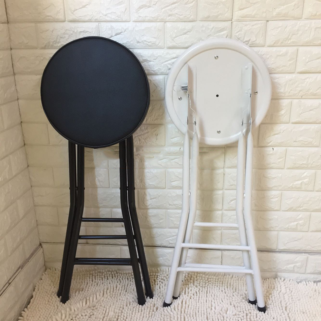 Modern Folding Armless Counter Stool Steel Living Room Bar Stool with Footrest Clearhalo 'Bar Furniture' 'Bar Stools' 'bar_stools' 'furn' 'furn_bar_stools' 'furniture_bar_stools' 'Kitchen & Dining Furniture' 'kitchen&dining_furn' 'kitchen' 'kitchen_furn' Furniture' 4184103