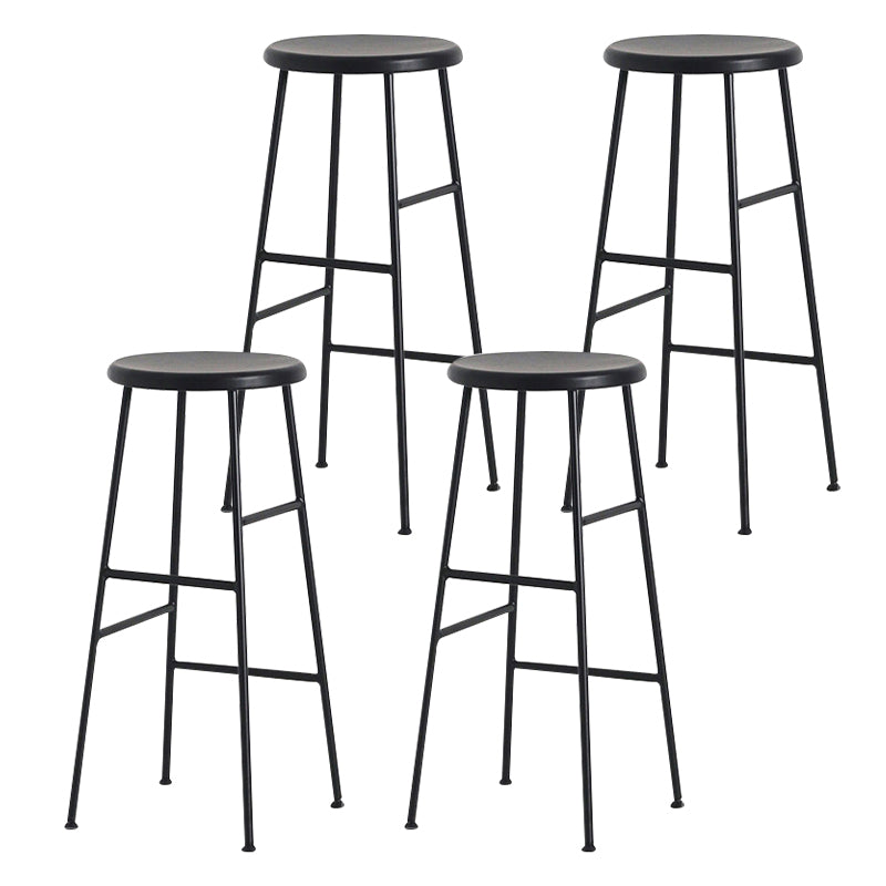 Round Modern Counter Bar Stool Armless Indoor Bar Stool with Footrest and Steel Base Black 4 Piece Set Bar Stool(30"H) Clearhalo 'Bar Furniture' 'Bar Stools' 'bar_stools' 'furn' 'furn_bar_stools' 'furniture_bar_stools' 'Kitchen & Dining Furniture' 'kitchen&dining_furn' 'kitchen' 'kitchen_furn' Furniture' 4184378