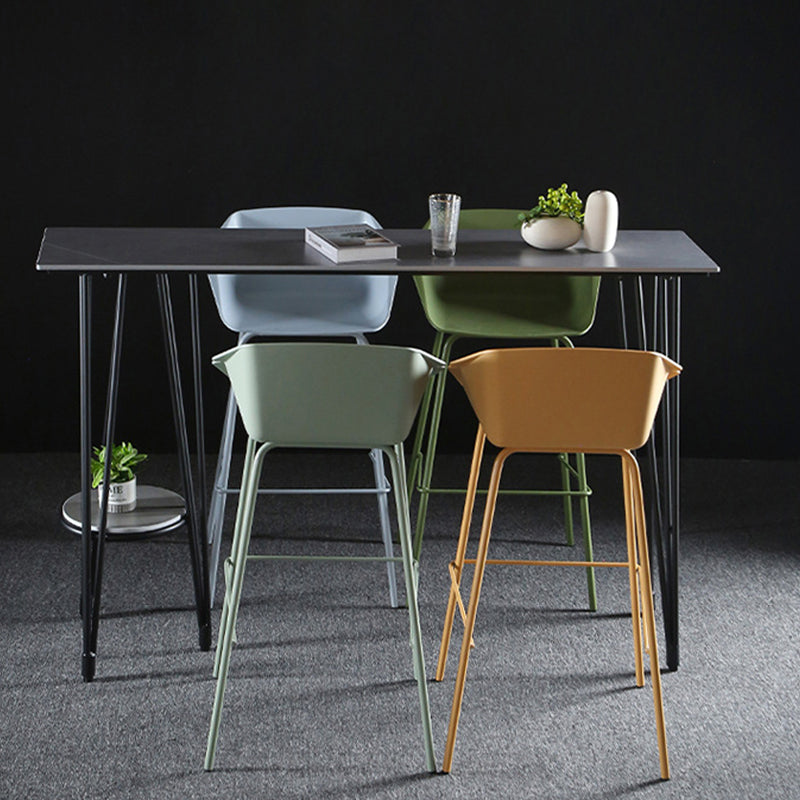 29-Inch Modern Counter Bar Stool Armless Plastic Indoor Bar Stool with Footrest Clearhalo 'Bar Furniture' 'Bar Stools' 'bar_stools' 'furn' 'furn_bar_stools' 'furniture_bar_stools' 'Kitchen & Dining Furniture' 'kitchen&dining_furn' 'kitchen' 'kitchen_furn' Furniture' 4184450