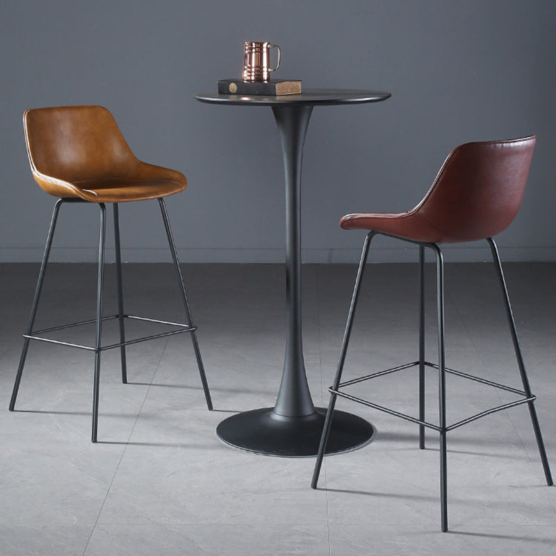 Modern Counter Bar Stool Armless Leather Indoor Bar Stool with Footrest Metal Base Clearhalo 'Bar Furniture' 'Bar Stools' 'bar_stools' 'furn' 'furn_bar_stools' 'furniture_bar_stools' 'Kitchen & Dining Furniture' 'kitchen&dining_furn' 'kitchen' 'kitchen_furn' Furniture' 4184478