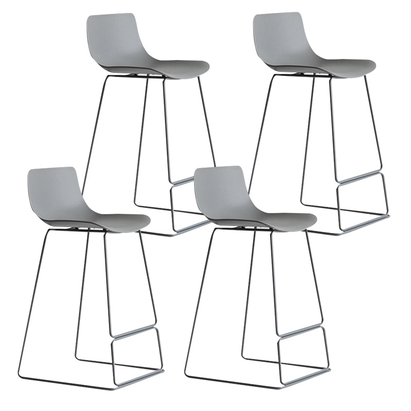 Bucket Footrest Bar & Counter Stool Indoor Plastic Modern Counter Bar Stool Grey 4 Piece Set Counter Stool (24"H) Clearhalo 'Bar Furniture' 'Bar Stools' 'bar_stools' 'furn' 'furn_bar_stools' 'furniture_bar_stools' 'Kitchen & Dining Furniture' 'kitchen&dining_furn' 'kitchen' 'kitchen_furn' Furniture' 4184595