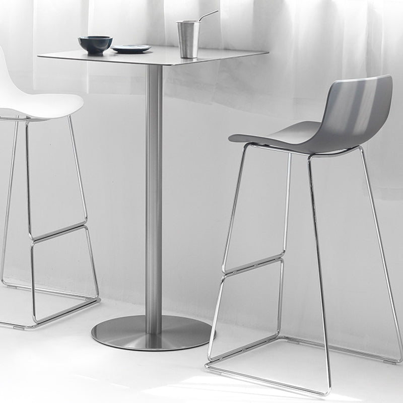 Bucket Footrest Bar & Counter Stool Indoor Plastic Modern Counter Bar Stool Clearhalo 'Bar Furniture' 'Bar Stools' 'bar_stools' 'furn' 'furn_bar_stools' 'furniture_bar_stools' 'Kitchen & Dining Furniture' 'kitchen&dining_furn' 'kitchen' 'kitchen_furn' Furniture' 4184604
