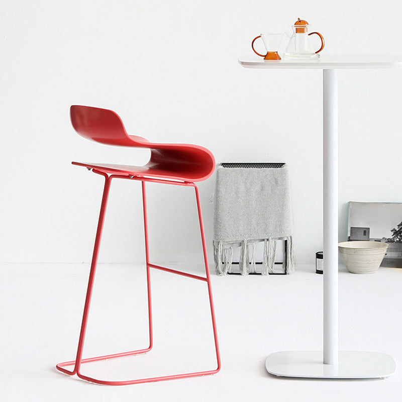Low Back Footrest Counter Stool Saddle Seat Modern Counter Chair for Bar Clearhalo 'Bar Furniture' 'Bar Stools' 'bar_stools' 'furn' 'furn_bar_stools' 'furniture_bar_stools' 'Kitchen & Dining Furniture' 'kitchen&dining_furn' 'kitchen' 'kitchen_furn' Furniture' 4184689
