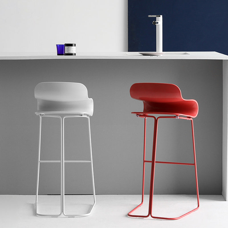 Low Back Footrest Counter Stool Saddle Seat Modern Counter Chair for Bar Clearhalo 'Bar Furniture' 'Bar Stools' 'bar_stools' 'furn' 'furn_bar_stools' 'furniture_bar_stools' 'Kitchen & Dining Furniture' 'kitchen&dining_furn' 'kitchen' 'kitchen_furn' Furniture' 4184693