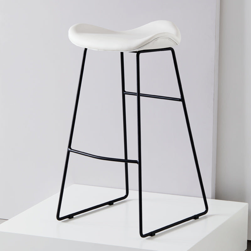 Leather Counter Stool Modern Backless Footrest Saddle Seat Bar Stool for Bar Clearhalo 'Bar Furniture' 'Bar Stools' 'bar_stools' 'furn' 'furn_bar_stools' 'furniture_bar_stools' 'Kitchen & Dining Furniture' 'kitchen&dining_furn' 'kitchen' 'kitchen_furn' Furniture' 4184743