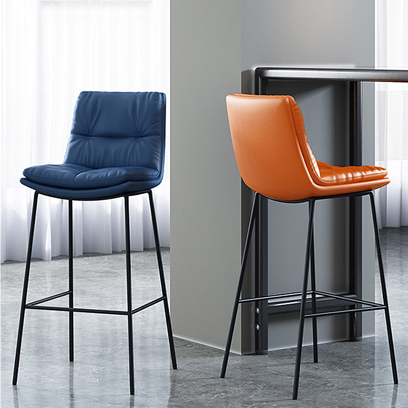 Contemporary Leather Bar Stools Indoor Antique Finish Bar Stool Clearhalo 'Bar Furniture' 'Bar Stools' 'bar_stools' 'furn' 'furn_bar_stools' 'furniture_bar_stools' 'Kitchen & Dining Furniture' 'kitchen&dining_furn' 'kitchen' 'kitchen_furn' Furniture' 4184947
