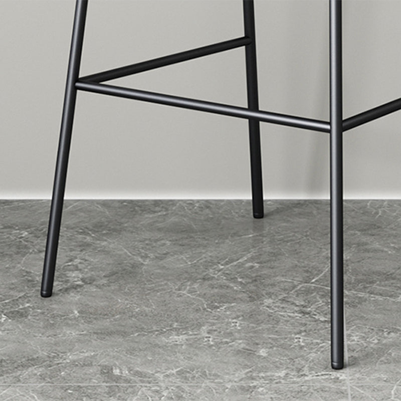 Contemporary Leather Bar Stools Indoor Antique Finish Bar Stool Clearhalo 'Bar Furniture' 'Bar Stools' 'bar_stools' 'furn' 'furn_bar_stools' 'furniture_bar_stools' 'Kitchen & Dining Furniture' 'kitchen&dining_furn' 'kitchen' 'kitchen_furn' Furniture' 4184956