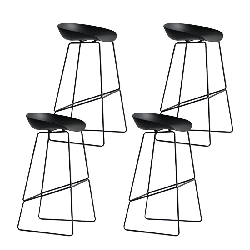 Modern Plastic Counter & Bar Stool Bucket Footrest Stool for Coffee Shop Black 4 Piece Set Clearhalo 'Bar Furniture' 'Bar Stools' 'bar_stools' 'furn' 'furn_bar_stools' 'furniture_bar_stools' 'Kitchen & Dining Furniture' 'kitchen&dining_furn' 'kitchen' 'kitchen_furn' Furniture' 4185183