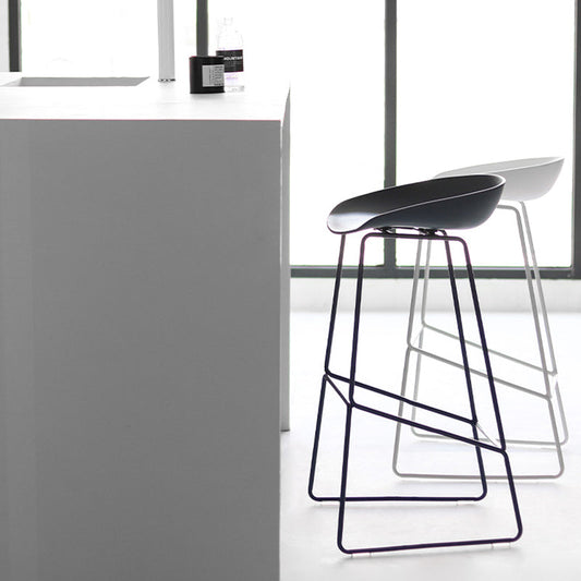 Modern Plastic Counter & Bar Stool Bucket Footrest Stool for Coffee Shop Clearhalo 'Bar Furniture' 'Bar Stools' 'bar_stools' 'furn' 'furn_bar_stools' 'furniture_bar_stools' 'Kitchen & Dining Furniture' 'kitchen&dining_furn' 'kitchen' 'kitchen_furn' Furniture' 4185196