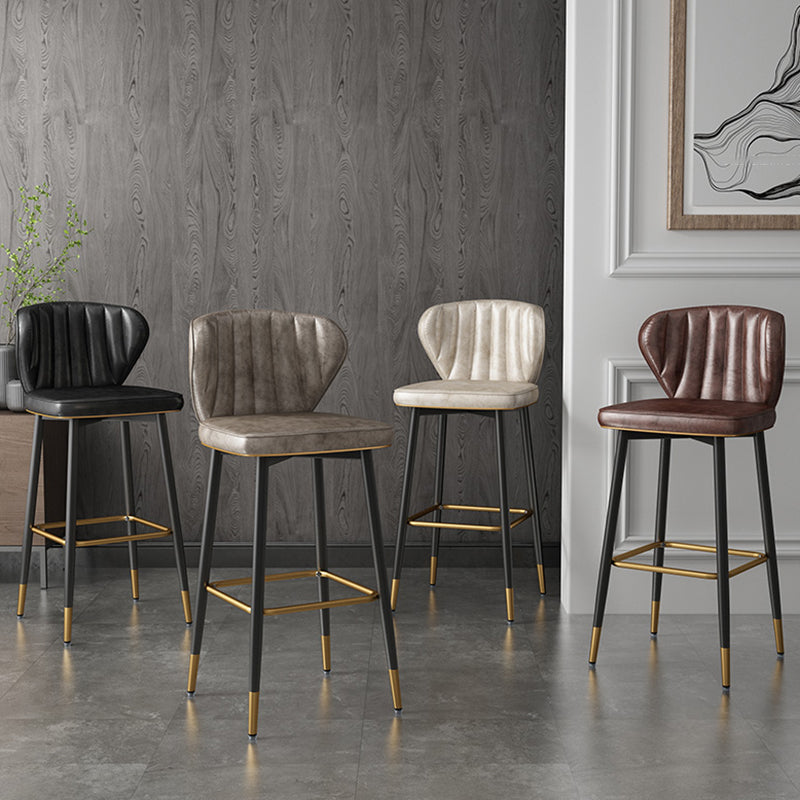 Contemporary Leather Bar Stool Buckets Indoor Low Back Stool with Steel Legs Clearhalo 'Bar Furniture' 'Bar Stools' 'bar_stools' 'furn' 'furn_bar_stools' 'furniture_bar_stools' 'Kitchen & Dining Furniture' 'kitchen&dining_furn' 'kitchen' 'kitchen_furn' Furniture' 4186113