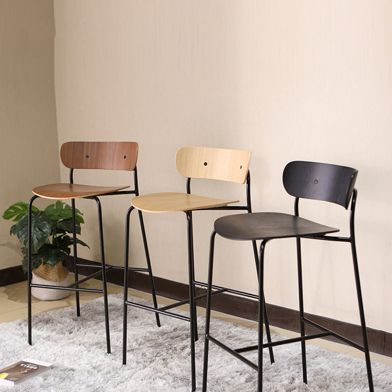 Black Metal Barstool Industrial Indoor Tall Stool with Wood Seat, 1 Piece Clearhalo 'Bar Furniture' 'Bar Stools' 'bar_stools' 'furn' 'furn_bar_stools' 'furniture_bar_stools' 'Kitchen & Dining Furniture' 'kitchen&dining_furn' 'kitchen' 'kitchen_furn' Furniture' 4186523