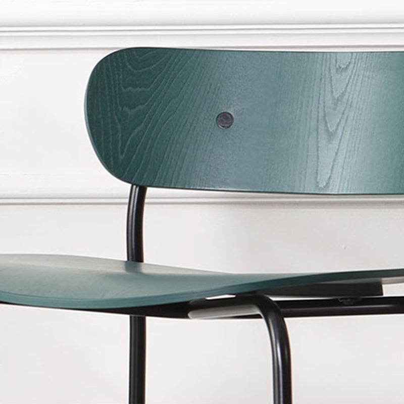 Black Metal Barstool Industrial Indoor Tall Stool with Wood Seat, 1 Piece Clearhalo 'Bar Furniture' 'Bar Stools' 'bar_stools' 'furn' 'furn_bar_stools' 'furniture_bar_stools' 'Kitchen & Dining Furniture' 'kitchen&dining_furn' 'kitchen' 'kitchen_furn' Furniture' 4186531