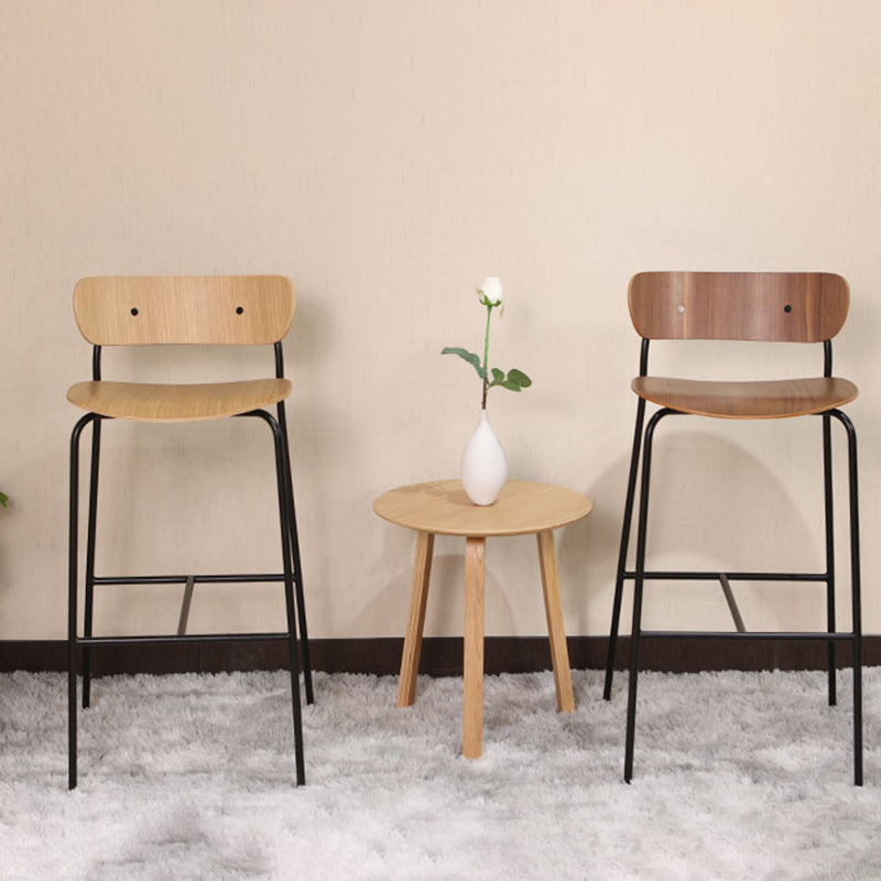 Black Metal Barstool Industrial Indoor Tall Stool with Wood Seat, 1 Piece Clearhalo 'Bar Furniture' 'Bar Stools' 'bar_stools' 'furn' 'furn_bar_stools' 'furniture_bar_stools' 'Kitchen & Dining Furniture' 'kitchen&dining_furn' 'kitchen' 'kitchen_furn' Furniture' 4186534