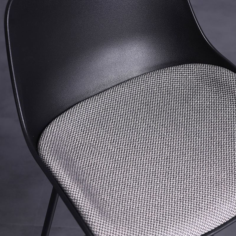 Industrial White Upholstered Barstool Black Indoor Tall Stool with Bucket Seat Clearhalo 'Bar Furniture' 'Bar Stools' 'bar_stools' 'furn' 'furn_bar_stools' 'furniture_bar_stools' 'Kitchen & Dining Furniture' 'kitchen&dining_furn' 'kitchen' 'kitchen_furn' Furniture' 4186651