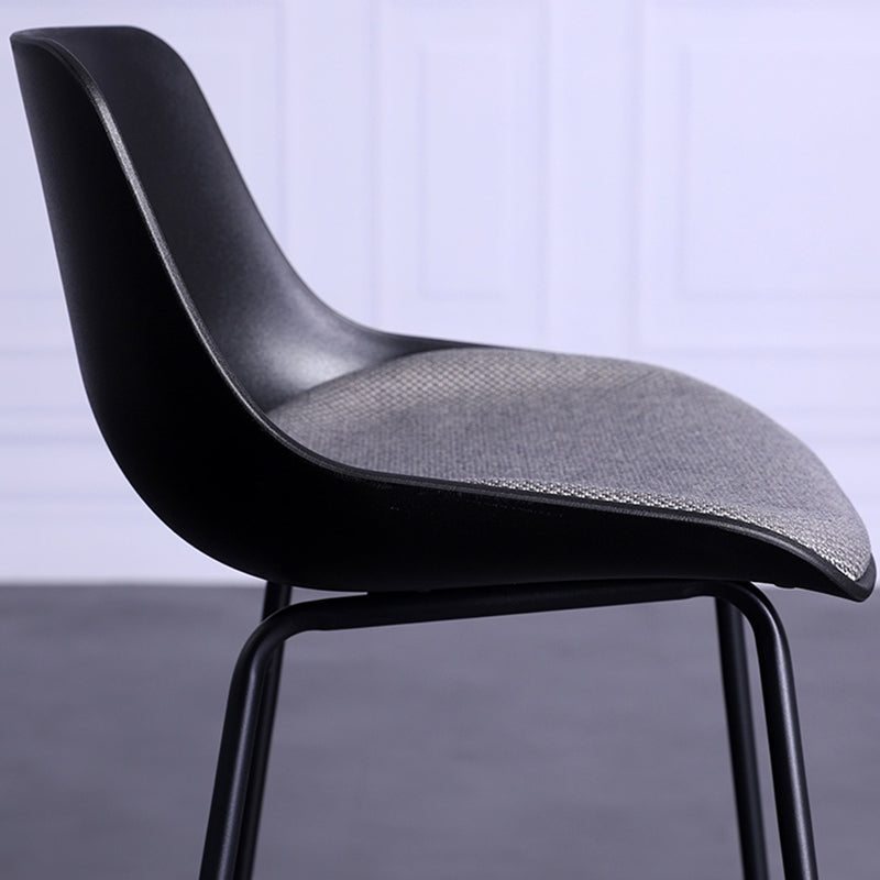 Industrial White Upholstered Barstool Black Indoor Tall Stool with Bucket Seat Clearhalo 'Bar Furniture' 'Bar Stools' 'bar_stools' 'furn' 'furn_bar_stools' 'furniture_bar_stools' 'Kitchen & Dining Furniture' 'kitchen&dining_furn' 'kitchen' 'kitchen_furn' Furniture' 4186652