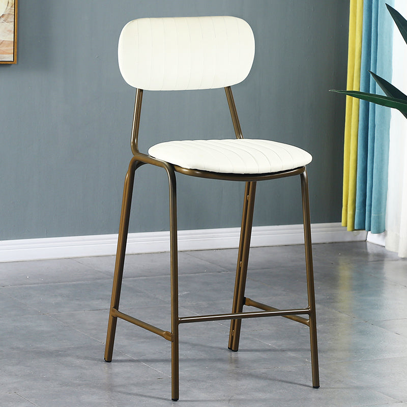 Quilted Rectangle Distressed Leather Barstool Industrial Indoor Tall Stool White 1 Piece Clearhalo 'Bar Furniture' 'Bar Stools' 'bar_stools' 'furn' 'furn_bar_stools' 'furniture_bar_stools' 'Kitchen & Dining Furniture' 'kitchen&dining_furn' 'kitchen' 'kitchen_furn' Furniture' 4186722