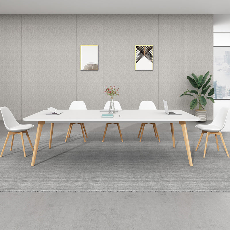 Manufactured Wood Contemporary Rectangle Table White Wood Top Table with 4 Legs Clearhalo ' dining_table' 'Dining Tables & Seating' 'Dining Tables' 'furn' 'furn_dining_table' 'Furniture' 'furniture_dining_table' 'Kitchen & Dining Furniture' 'kitchen&dining_furn' 'kitchen' 'kitchen_dining_table' 4195728