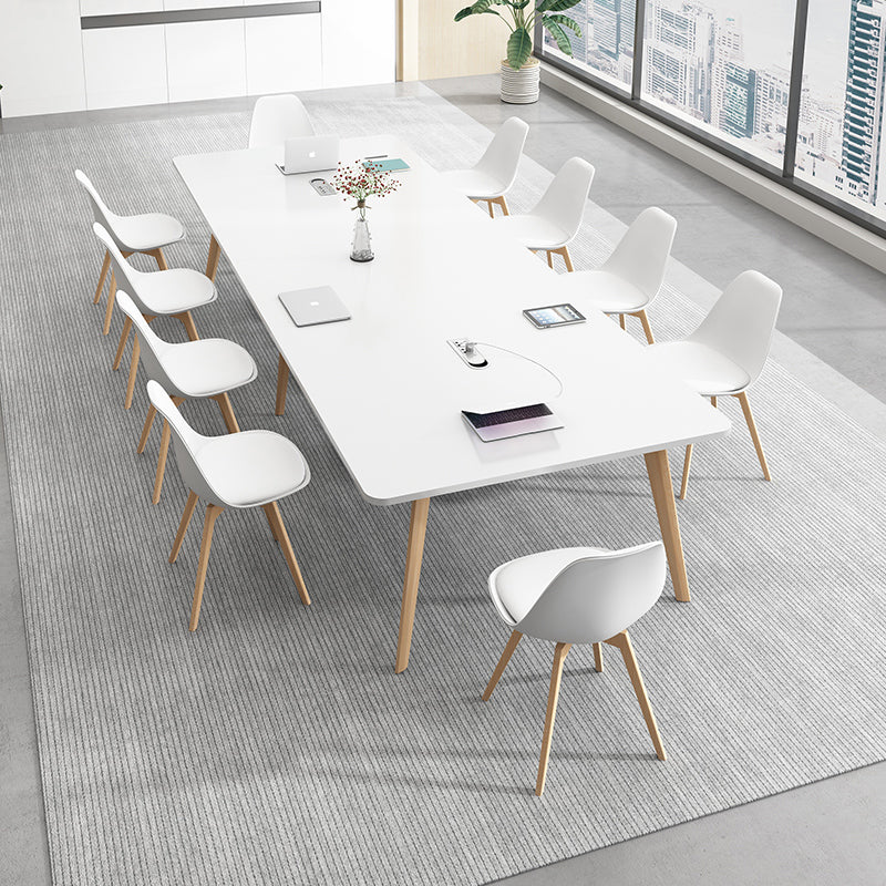 Manufactured Wood Contemporary Rectangle Table White Wood Top Table with 4 Legs Clearhalo ' dining_table' 'Dining Tables & Seating' 'Dining Tables' 'furn' 'furn_dining_table' 'Furniture' 'furniture_dining_table' 'Kitchen & Dining Furniture' 'kitchen&dining_furn' 'kitchen' 'kitchen_dining_table' 4195729