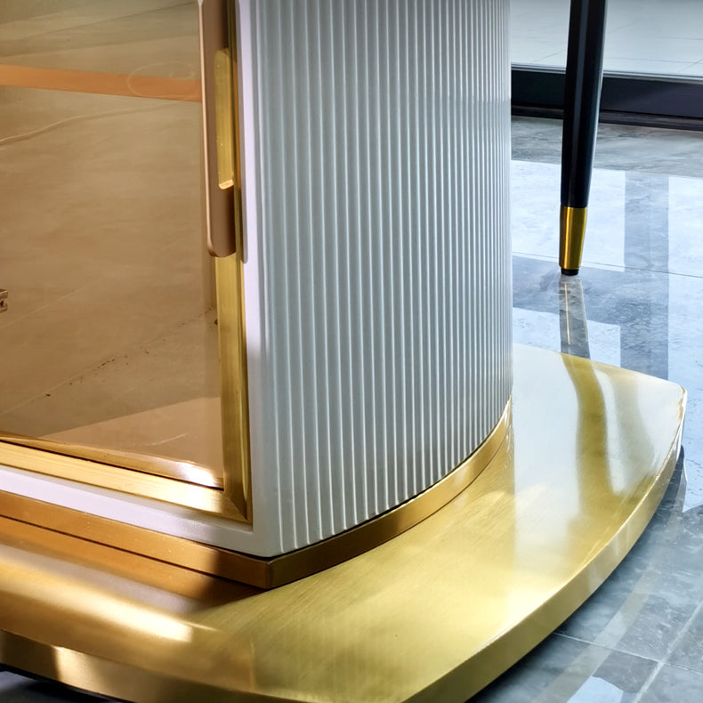 Round Pedestal Dinner Table Traditional Luxury Drop-Leaf Dining Table for Indoor Clearhalo ' dining_table' 'Dining Tables & Seating' 'Dining Tables' 'furn' 'furn_dining_table' 'Furniture' 'furniture_dining_table' 'Kitchen & Dining Furniture' 'kitchen&dining_furn' 'kitchen' 'kitchen_dining_table' 4197067