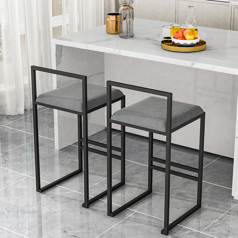 Modern Counter Stools Armless Wood Indoor Bar Stool with Footrest Clearhalo 'Bar Furniture' 'Bar Stools' 'bar_stools' 'furn' 'furn_bar_stools' 'furniture_bar_stools' 'Kitchen & Dining Furniture' 'kitchen&dining_furn' 'kitchen' 'kitchen_furn' Furniture' 4198230