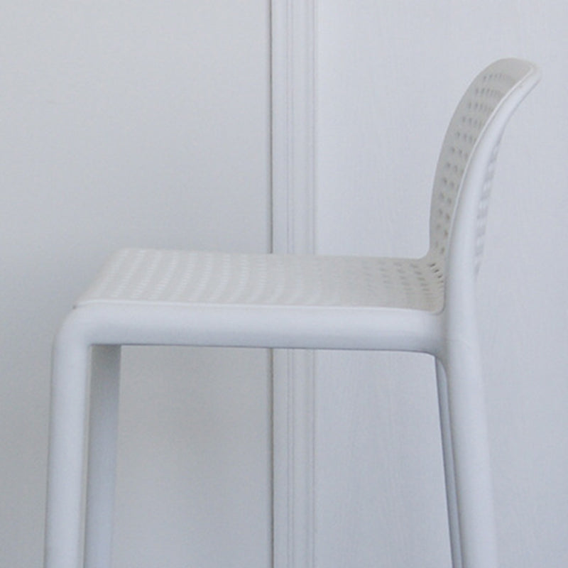 Nordic Macron Barstool Plastic 4 Legs Bar Stool for Living Room Set of 4 Clearhalo 'Bar Furniture' 'Bar Stools' 'bar_stools' 'furn' 'furn_bar_stools' 'furniture_bar_stools' 'Kitchen & Dining Furniture' 'kitchen&dining_furn' 'kitchen' 'kitchen_furn' Furniture' 4198744