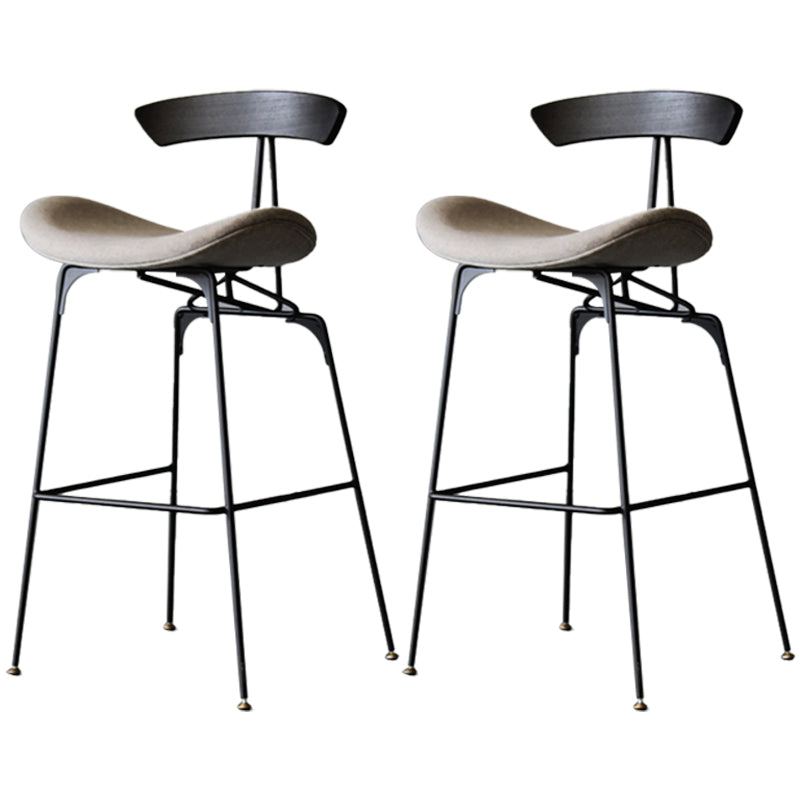Black Iron Bar Stool Industrial Style Low Back Counter Stool with Saddle Seat Light Gray 2 Piece Set Clearhalo 'Bar Furniture' 'Bar Stools' 'bar_stools' 'furn' 'furn_bar_stools' 'furniture_bar_stools' 'Kitchen & Dining Furniture' 'kitchen&dining_furn' 'kitchen' 'kitchen_furn' Furniture' 4211095