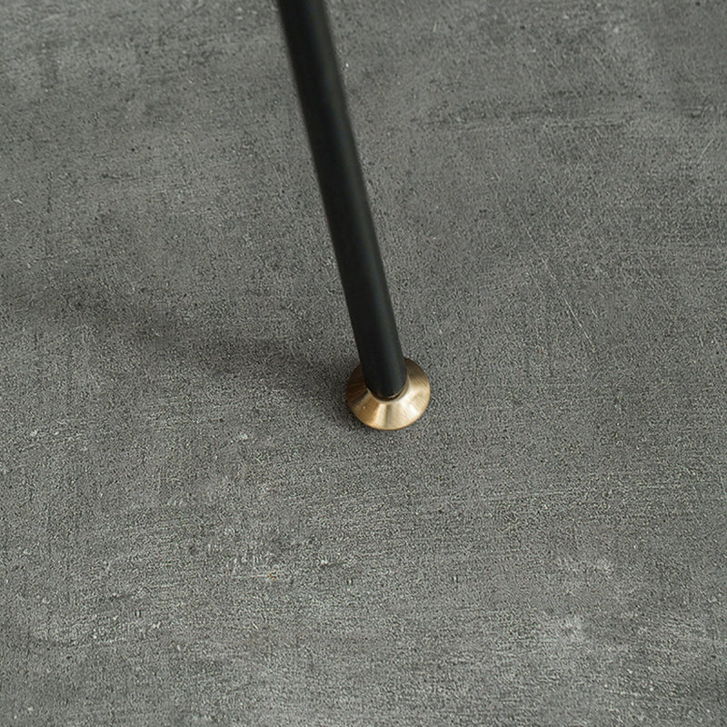 Black Iron Bar Stool Industrial Style Low Back Counter Stool with Saddle Seat Clearhalo 'Bar Furniture' 'Bar Stools' 'bar_stools' 'furn' 'furn_bar_stools' 'furniture_bar_stools' 'Kitchen & Dining Furniture' 'kitchen&dining_furn' 'kitchen' 'kitchen_furn' Furniture' 4211101