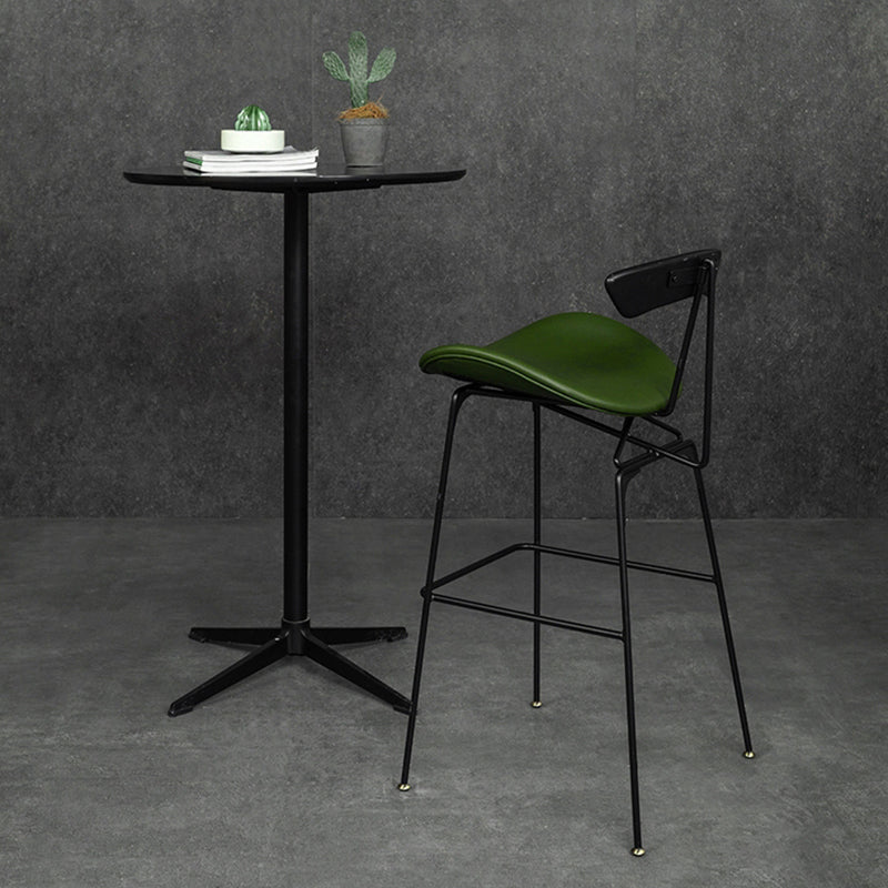 Black Iron Bar Stool Industrial Style Low Back Counter Stool with Saddle Seat Clearhalo 'Bar Furniture' 'Bar Stools' 'bar_stools' 'furn' 'furn_bar_stools' 'furniture_bar_stools' 'Kitchen & Dining Furniture' 'kitchen&dining_furn' 'kitchen' 'kitchen_furn' Furniture' 4211107