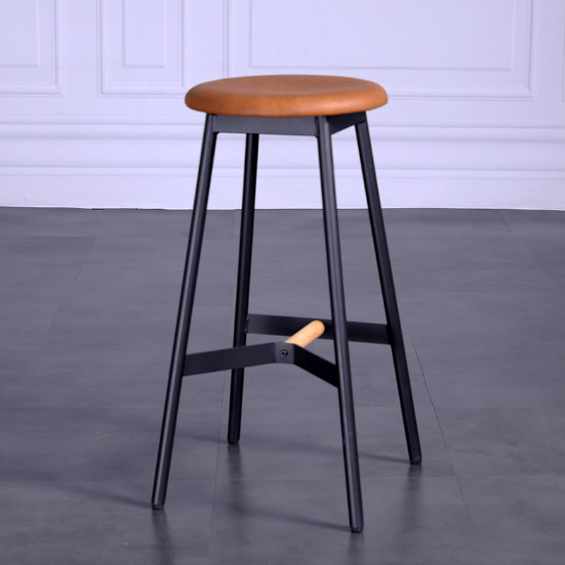 Industrial Black Counter Stools Metal Wood Backless Bar Stools with Round Seat Brown 1 Piece Clearhalo 'Bar Furniture' 'Bar Stools' 'bar_stools' 'furn' 'furn_bar_stools' 'furniture_bar_stools' 'Kitchen & Dining Furniture' 'kitchen&dining_furn' 'kitchen' 'kitchen_furn' Furniture' 4211167