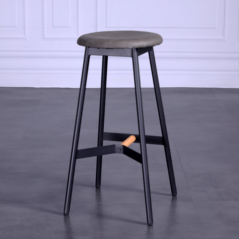 Industrial Black Counter Stools Metal Wood Backless Bar Stools with Round Seat Grey 1 Piece Clearhalo 'Bar Furniture' 'Bar Stools' 'bar_stools' 'furn' 'furn_bar_stools' 'furniture_bar_stools' 'Kitchen & Dining Furniture' 'kitchen&dining_furn' 'kitchen' 'kitchen_furn' Furniture' 4211170