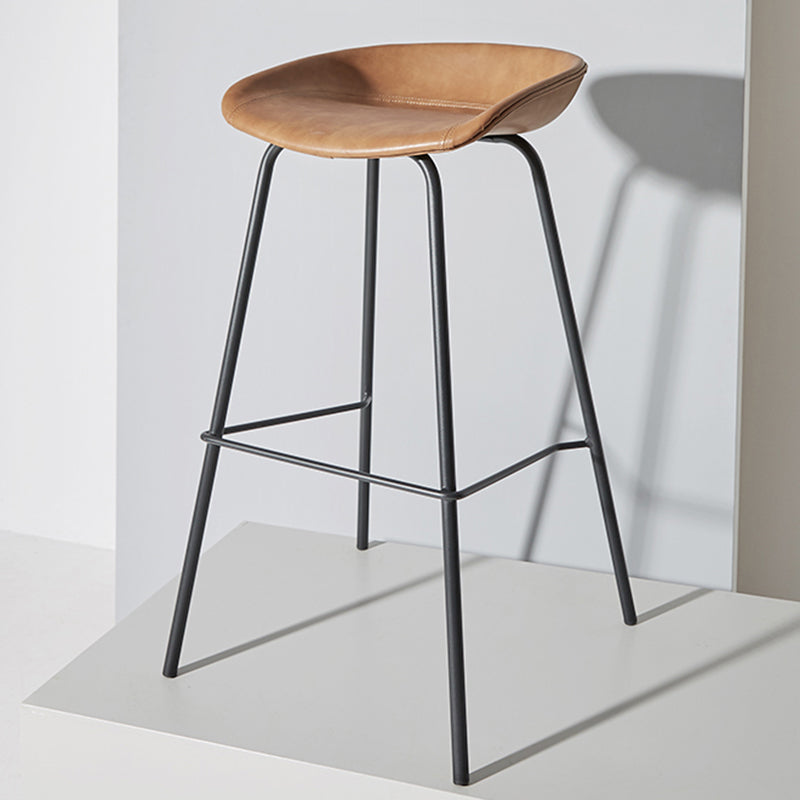 Industrial Iron Distressed Quilted Barstool Indoor Tall Stool with Leather Seat Yellow-Brown 1 Piece Clearhalo 'Bar Furniture' 'Bar Stools' 'bar_stools' 'furn' 'furn_bar_stools' 'furniture_bar_stools' 'Kitchen & Dining Furniture' 'kitchen&dining_furn' 'kitchen' 'kitchen_furn' Furniture' 4211181
