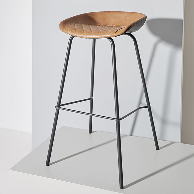 Industrial Iron Distressed Quilted Barstool Indoor Tall Stool with Leather Seat Brown 1 Piece Clearhalo 'Bar Furniture' 'Bar Stools' 'bar_stools' 'furn' 'furn_bar_stools' 'furniture_bar_stools' 'Kitchen & Dining Furniture' 'kitchen&dining_furn' 'kitchen' 'kitchen_furn' Furniture' 4211188