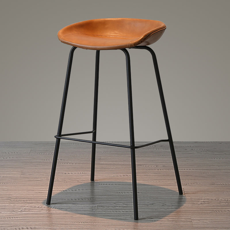 Industrial Iron Distressed Quilted Barstool Indoor Tall Stool with Leather Seat Clearhalo 'Bar Furniture' 'Bar Stools' 'bar_stools' 'furn' 'furn_bar_stools' 'furniture_bar_stools' 'Kitchen & Dining Furniture' 'kitchen&dining_furn' 'kitchen' 'kitchen_furn' Furniture' 4211194