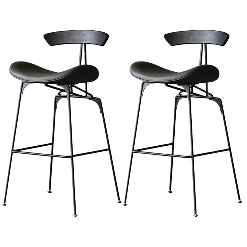 Black Iron Quilted Barstool 25.5" H Industrial Tall Stool with Contoured Seat Dark Gray 2 Piece Set Clearhalo 'Bar Furniture' 'Bar Stools' 'bar_stools' 'furn' 'furn_bar_stools' 'furniture_bar_stools' 'Kitchen & Dining Furniture' 'kitchen&dining_furn' 'kitchen' 'kitchen_furn' Furniture' 4211238