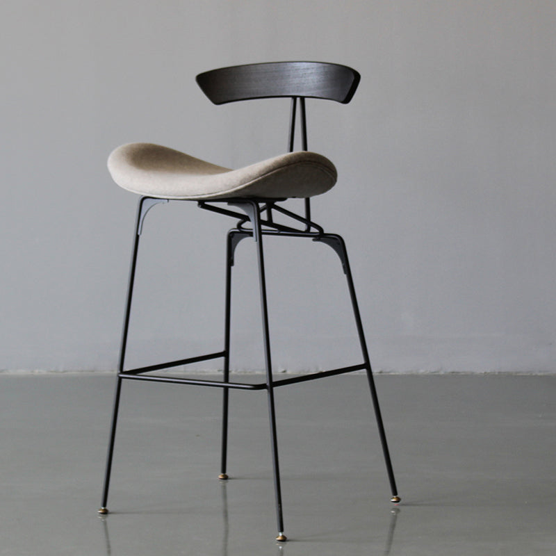 Black Iron Quilted Barstool 25.5" H Industrial Tall Stool with Contoured Seat Light Gray 1 Piece Clearhalo 'Bar Furniture' 'Bar Stools' 'bar_stools' 'furn' 'furn_bar_stools' 'furniture_bar_stools' 'Kitchen & Dining Furniture' 'kitchen&dining_furn' 'kitchen' 'kitchen_furn' Furniture' 4211245