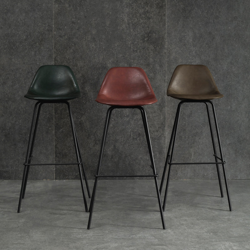Black Metal Bar Stool Scandinavian Low Back Bristol Counter Stool with Bucket Seat Clearhalo 'Bar Furniture' 'Bar Stools' 'bar_stools' 'furn' 'furn_bar_stools' 'furniture_bar_stools' 'Kitchen & Dining Furniture' 'kitchen&dining_furn' 'kitchen' 'kitchen_furn' Furniture' 4211253