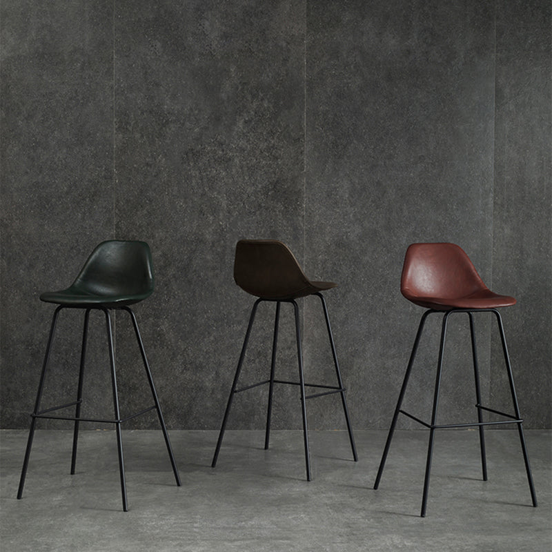 Black Metal Bar Stool Scandinavian Low Back Bristol Counter Stool with Bucket Seat Clearhalo 'Bar Furniture' 'Bar Stools' 'bar_stools' 'furn' 'furn_bar_stools' 'furniture_bar_stools' 'Kitchen & Dining Furniture' 'kitchen&dining_furn' 'kitchen' 'kitchen_furn' Furniture' 4211255