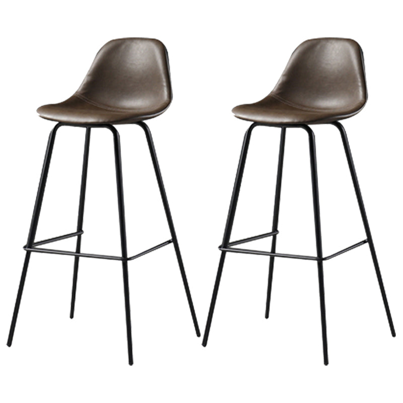 Black Metal Bar Stool Scandinavian Low Back Bristol Counter Stool with Bucket Seat Brown 2 Piece Set Clearhalo 'Bar Furniture' 'Bar Stools' 'bar_stools' 'furn' 'furn_bar_stools' 'furniture_bar_stools' 'Kitchen & Dining Furniture' 'kitchen&dining_furn' 'kitchen' 'kitchen_furn' Furniture' 4211266