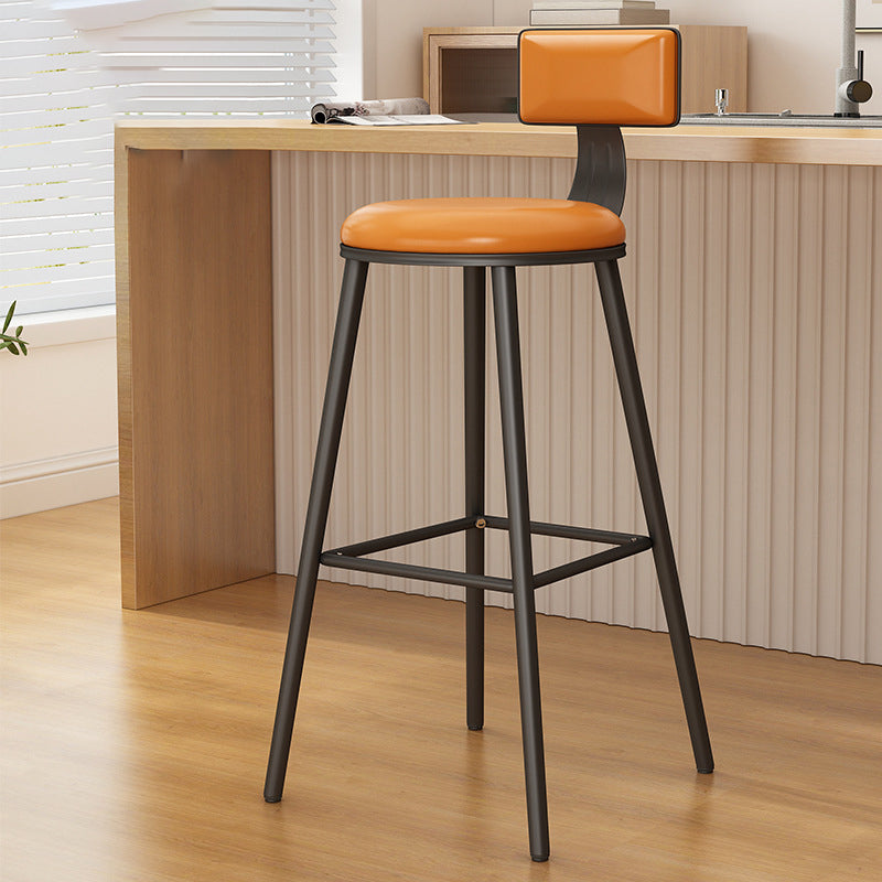 Industrial Style Metal Bar Stool Round Seat Counter Stool for Kitchen Bar Beige Black Clearhalo 'Bar Furniture' 'Bar Stools' 'bar_stools' 'furn' 'furn_bar_stools' 'furniture_bar_stools' 'Kitchen & Dining Furniture' 'kitchen&dining_furn' 'kitchen' 'kitchen_furn' Furniture' 4211297
