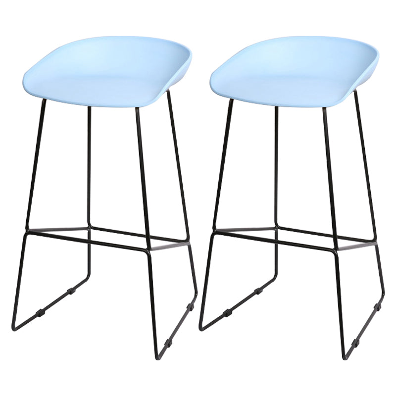 Scandinavian Steel Plastic Counter Stools Backless Bar Stools with Bucket Seat (Set of 2) Black Blue 2 Piece Set Clearhalo 'Bar Furniture' 'Bar Stools' 'bar_stools' 'furn' 'furn_bar_stools' 'furniture_bar_stools' 'Kitchen & Dining Furniture' 'kitchen&dining_furn' 'kitchen' 'kitchen_furn' Furniture' 4211694
