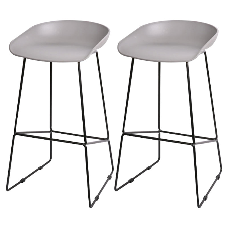 Scandinavian Steel Plastic Counter Stools Backless Bar Stools with Bucket Seat (Set of 2) Black Gray 2 Piece Set Clearhalo 'Bar Furniture' 'Bar Stools' 'bar_stools' 'furn' 'furn_bar_stools' 'furniture_bar_stools' 'Kitchen & Dining Furniture' 'kitchen&dining_furn' 'kitchen' 'kitchen_furn' Furniture' 4211696