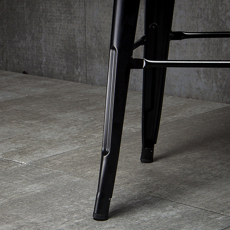 Industrial Black Metal Counter Stools Low Back Bristol Bar Stools with Square Seat Clearhalo 'Bar Furniture' 'Bar Stools' 'bar_stools' 'furn' 'furn_bar_stools' 'furniture_bar_stools' 'Kitchen & Dining Furniture' 'kitchen&dining_furn' 'kitchen' 'kitchen_furn' Furniture' 4211881