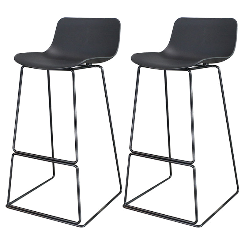 Industrial Style Barstool Metal and Plastic Bar Stool for Dinning Room Black Black 2 Piece Set Clearhalo 'Bar Furniture' 'Bar Stools' 'bar_stools' 'furn' 'furn_bar_stools' 'furniture_bar_stools' 'Kitchen & Dining Furniture' 'kitchen&dining_furn' 'kitchen' 'kitchen_furn' Furniture' 4212279
