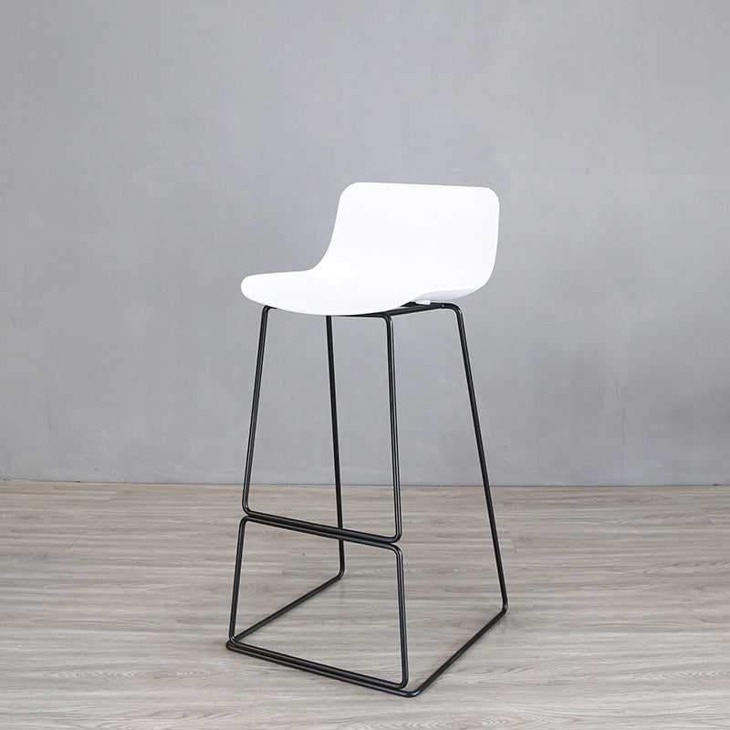 Industrial Style Barstool Metal and Plastic Bar Stool for Dinning Room Clearhalo 'Bar Furniture' 'Bar Stools' 'bar_stools' 'furn' 'furn_bar_stools' 'furniture_bar_stools' 'Kitchen & Dining Furniture' 'kitchen&dining_furn' 'kitchen' 'kitchen_furn' Furniture' 4212303